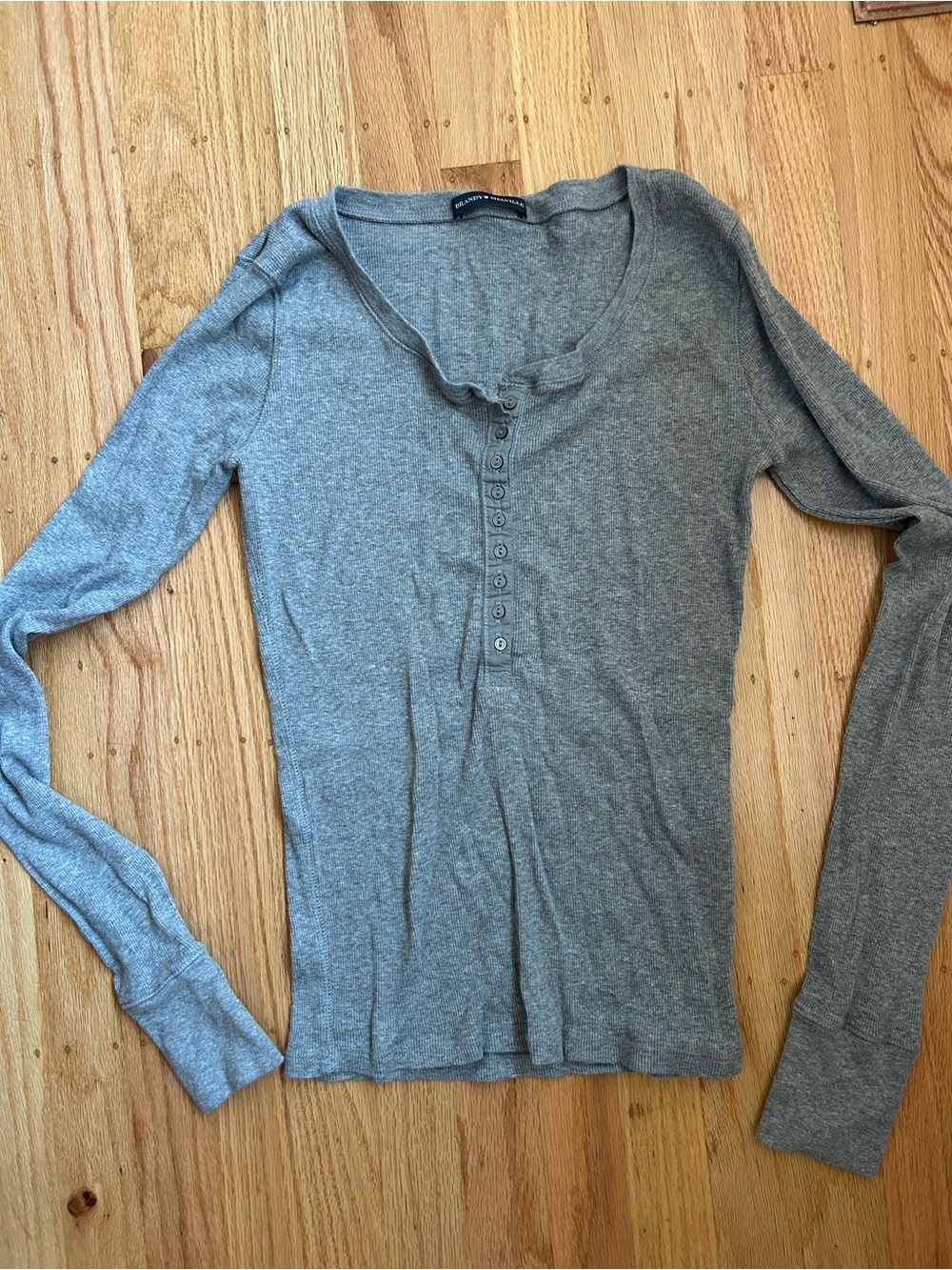 New brandy Melville Henley Classic Gray Long-Sleeve Henley Top - Women's